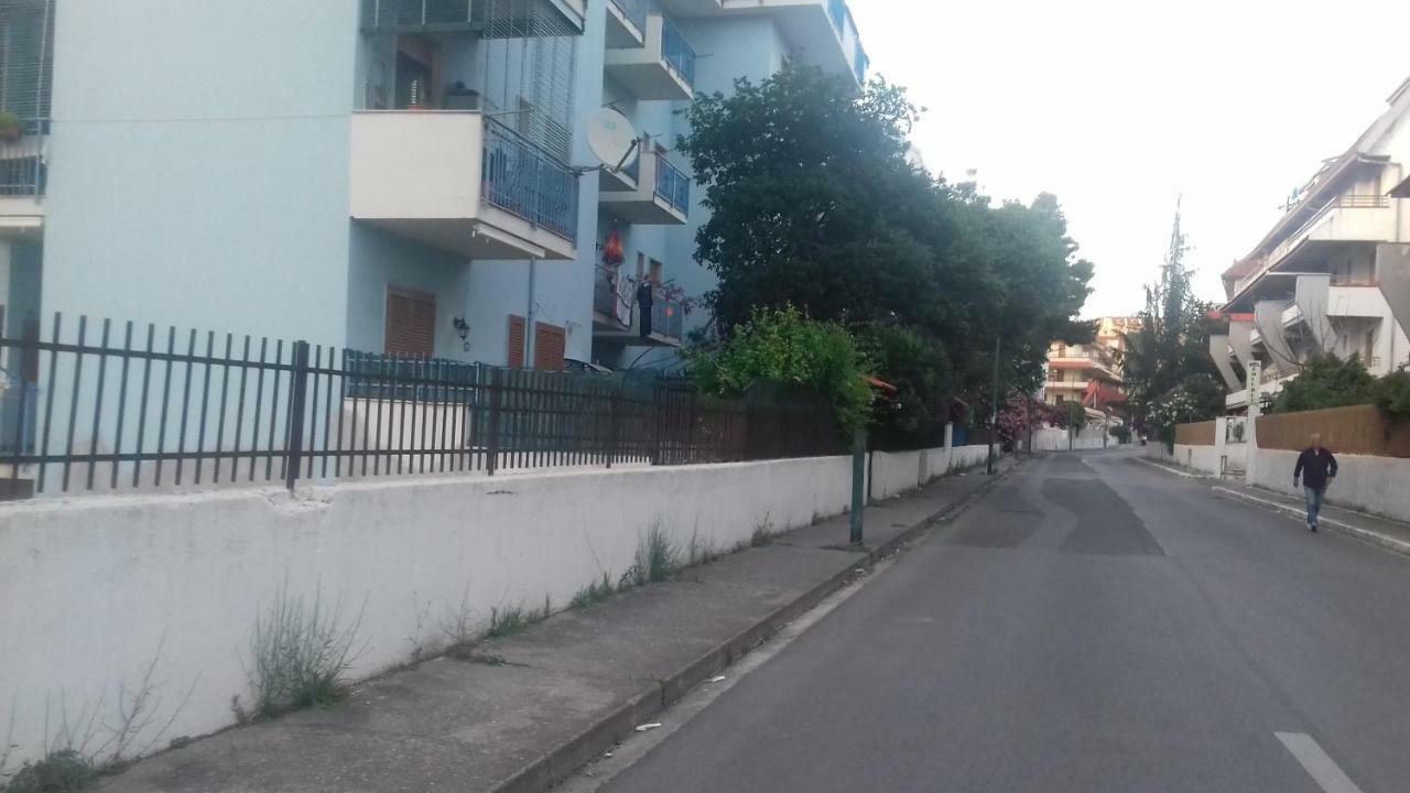 Appartamento Pitagora Scalea Esterno foto