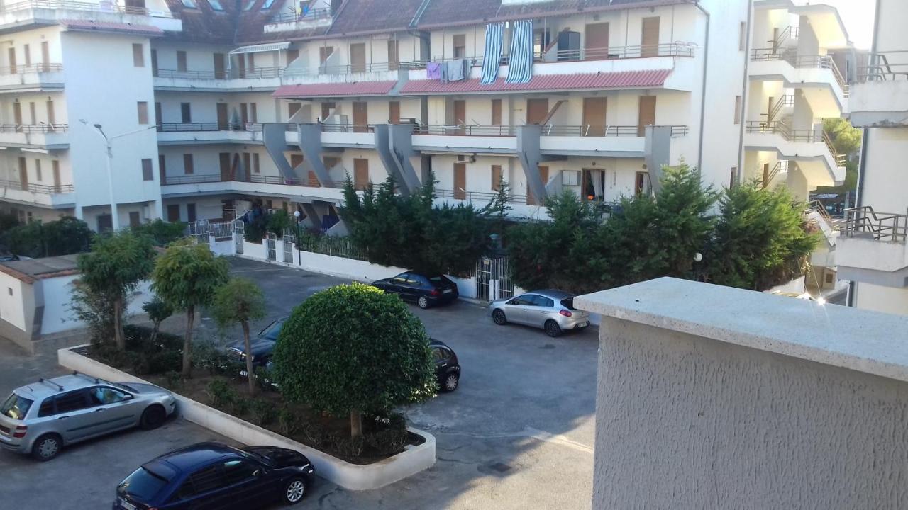 Appartamento Pitagora Scalea Esterno foto